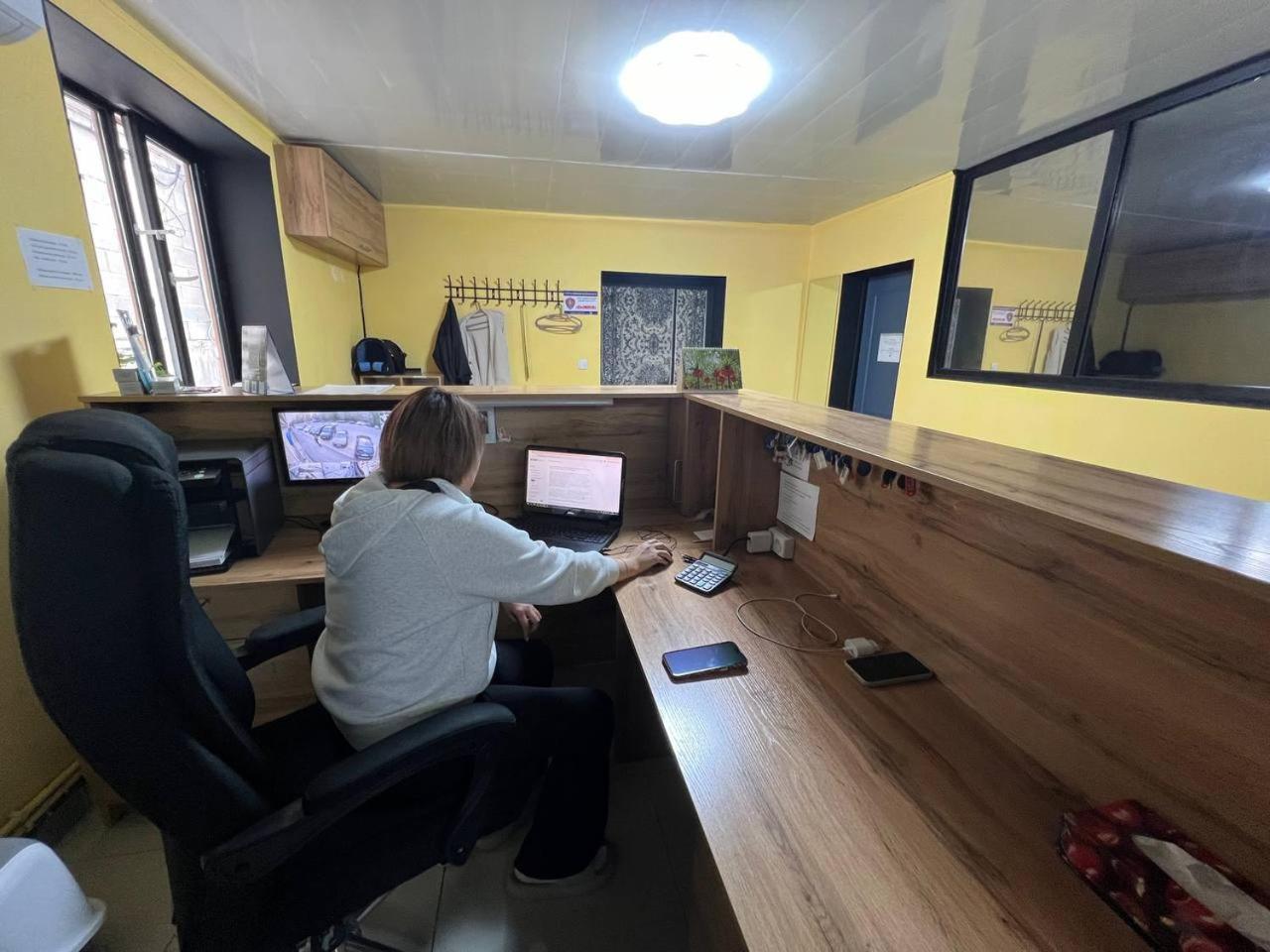 Место Встречи "Guest House Meeting Place" Biškek Exteriér fotografie