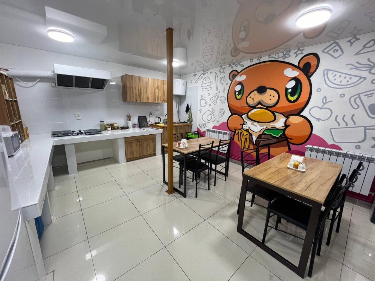 Место Встречи "Guest House Meeting Place" Biškek Exteriér fotografie